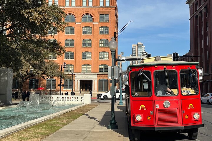 John F. Kennedy Trolley Tour in Dallas