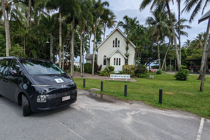 Cairns airport to port Douglas private Transfers one way