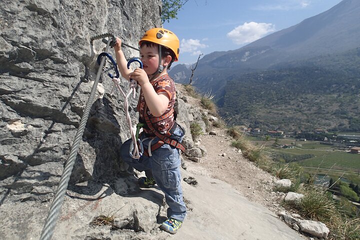 3-Hour Easy Via Ferrata to Sentiero Colodri for whole Family