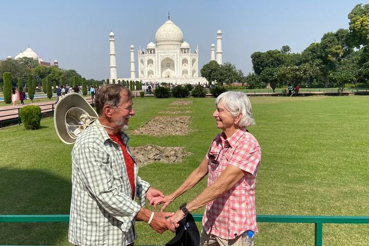 Taj Mahal Day Tour from Delhi by Superfast Train - TOP RATED TOUR