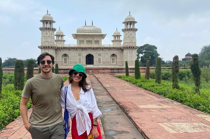 Taj Mahal Day Tour from Delhi by Superfast Train - TOP RATED TOUR