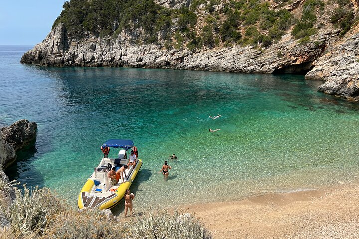 Blue Cave & Grama Bay Full Day Guided Boat Tour