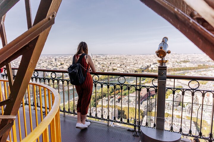 Eiffel Tower Dedicated Reserved Access Top or 2nd floor by lift