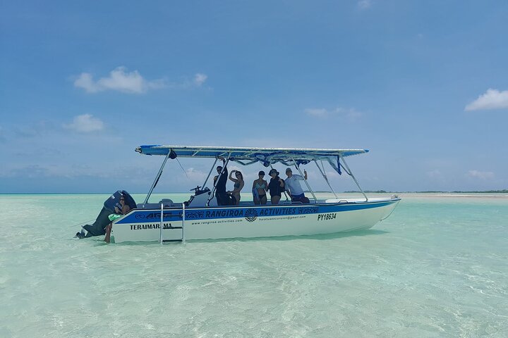 The Blue Lagoon by private boat