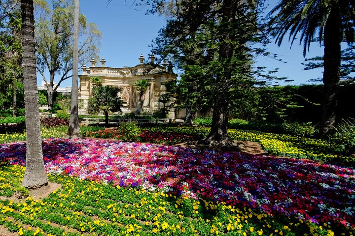 Mdina, Dingli Cliffs and San Anton Gardens Half-Day Guided Tour
