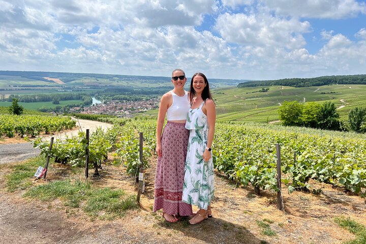 Gold Champagne Experience from Epernay (Private Full day tour)