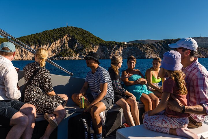Blue Cave & Šunj Beach Small-Group Boat Tour from Dubrovnik