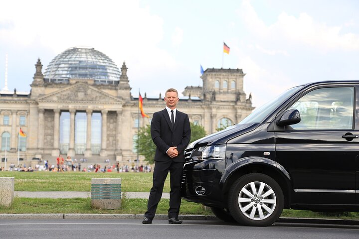 The Best Private Berlin Tour with a Car, Tour Guide and Pick up