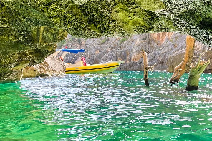 Blue Cave & Grama Bay Full Day Guided Boat Tour