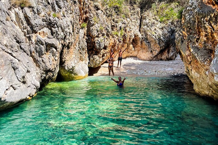Vlore Private Boat Tour Blue Cave & Grama Bay Adventure