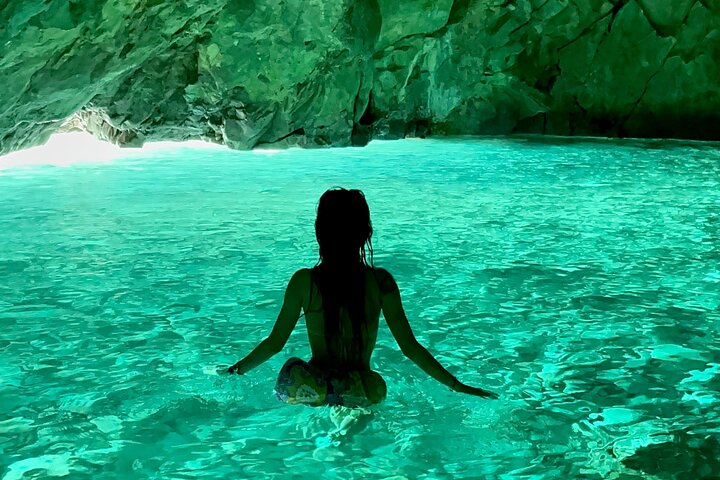 Vlore Private Boat Tour Blue Cave & Grama Bay Adventure