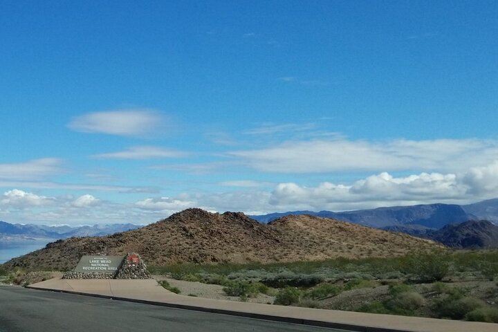 Hoover Dam Self-Guided Driving Audio Tour Guide