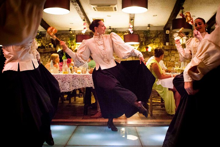 Maltese Traditional Dinner and Folklore Show with Transfers