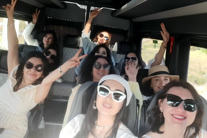 Half-Day Santorini Private Tour
