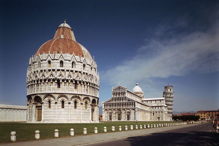 Private tour from Livorno port to Pisa and Florence