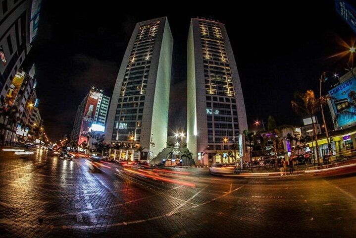Casablanca City Night Tour and Traditional Moroccan Dinner