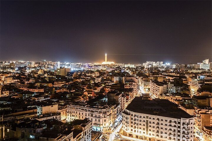 Casablanca City Night Tour and Traditional Moroccan Dinner