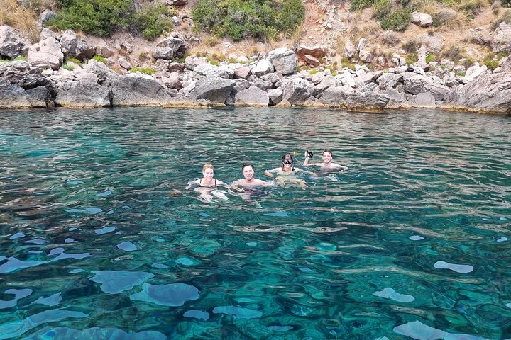 Half Day Private Guided Boat Tour in Taormina