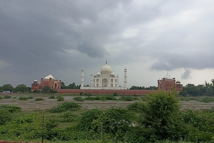 From Delhi Taj Mahal Agra Full Day Private Tour