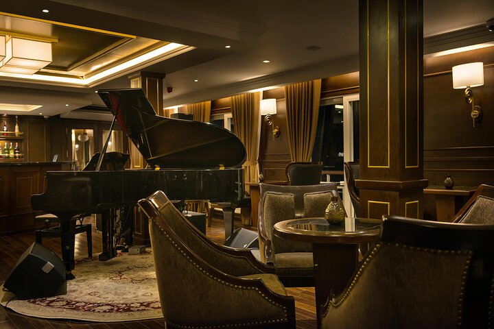 Paradise Elegance Cruise 2 days 1 night Halong Bay Tour