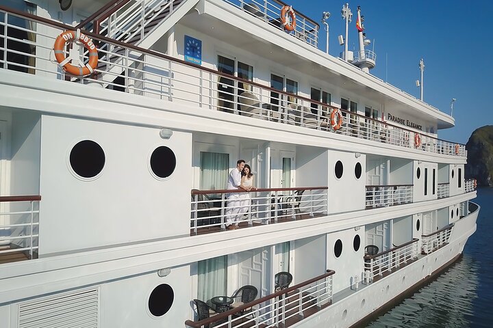Paradise Elegance Cruise 2 days 1 night Halong Bay Tour