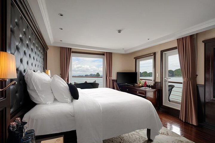 Paradise Elegance Cruise 2 days 1 night Halong Bay Tour