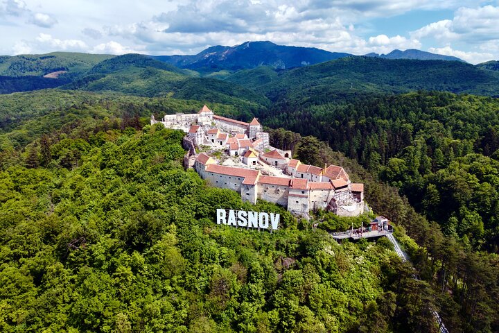 3-Castle: Peles,Bran,Rasnov,Sinaia Monastery from Brasov w pickup