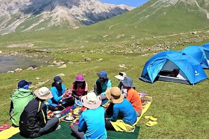 Kashmir Great Lakes Trek