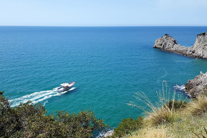 "Riviera di Ulisse" tour from Sperlonga to Gaeta