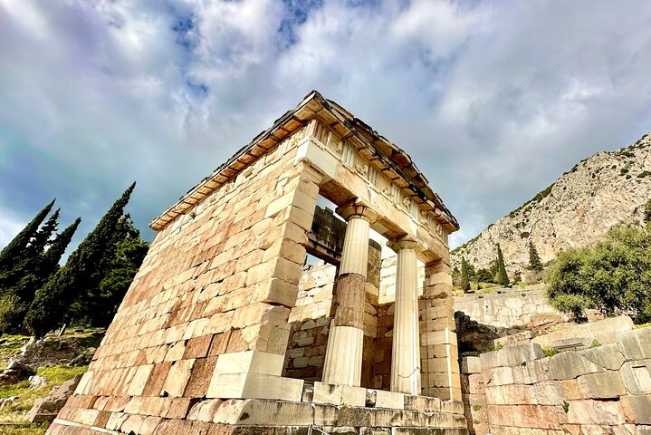 Delphi Day Trip Ancient Oracle & Scenic Mountain Views Arachova