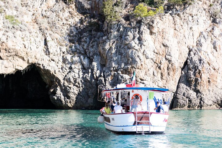 Private VIP Tour at Blue Grotto