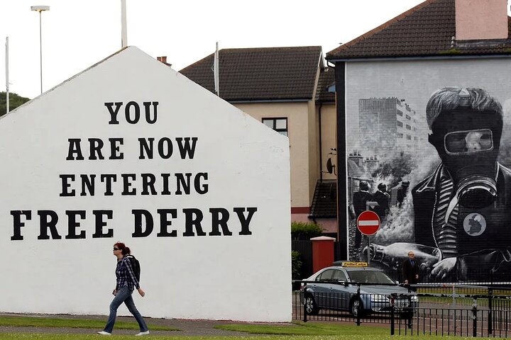 DAY TOUR: Highlights of Derry and Donegal