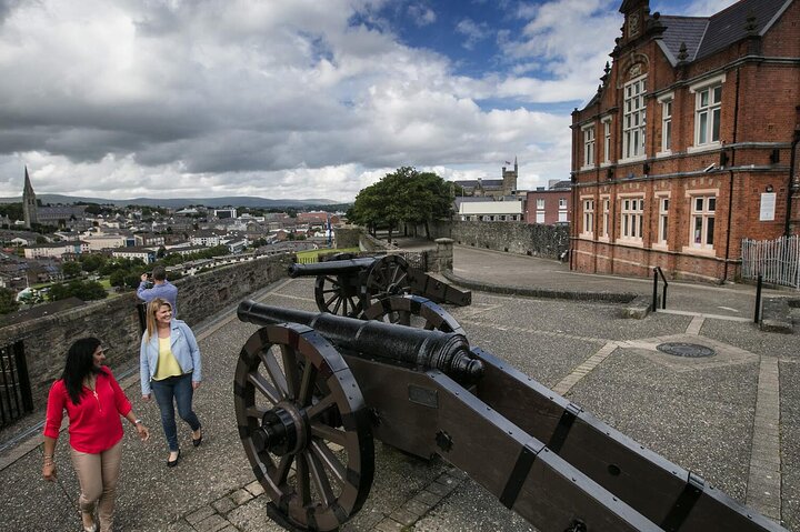 DAY TOUR: Highlights of Derry and Donegal