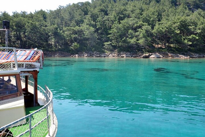 Marmaris All-Inclusive Boat Trip: Lunch & Unlimited Drinks