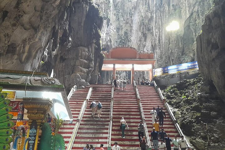 Private Genting Highlands & Batu Caves Trip with Cable Car Ticket