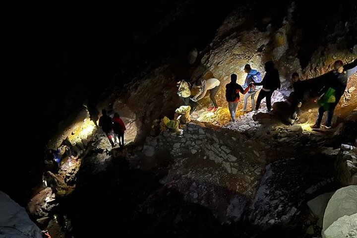 Ijen Crater Tour