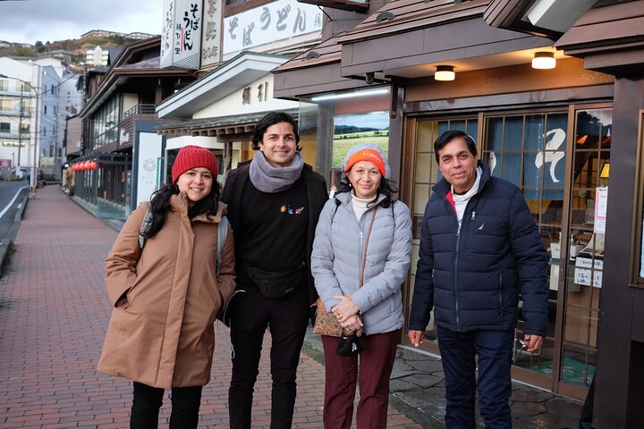 Hakone in 1 Day by Private Car with Licensed Guide