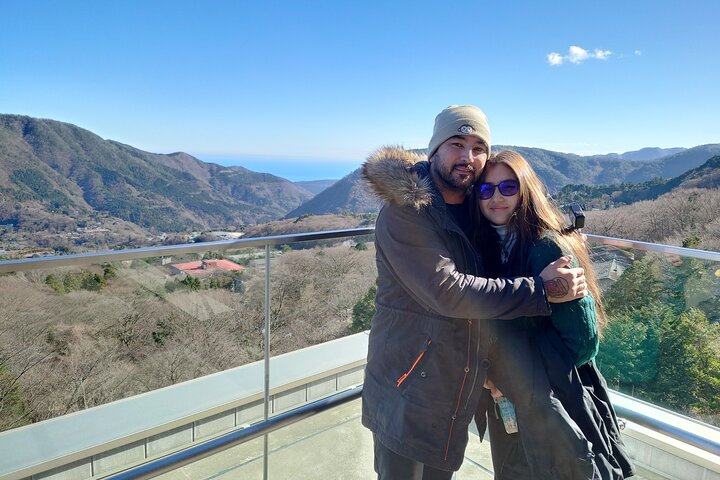 Hakone in 1 Day by Private Car with Licensed Guide