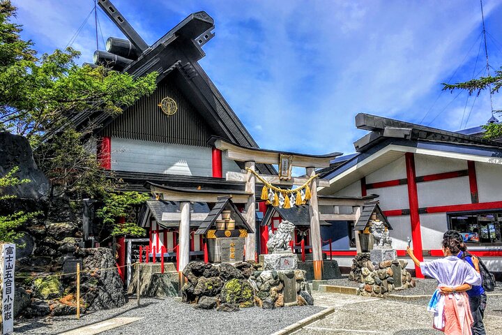 Mt Fuji and Hakone 1-Day Bus Tour Return by Bullet Train