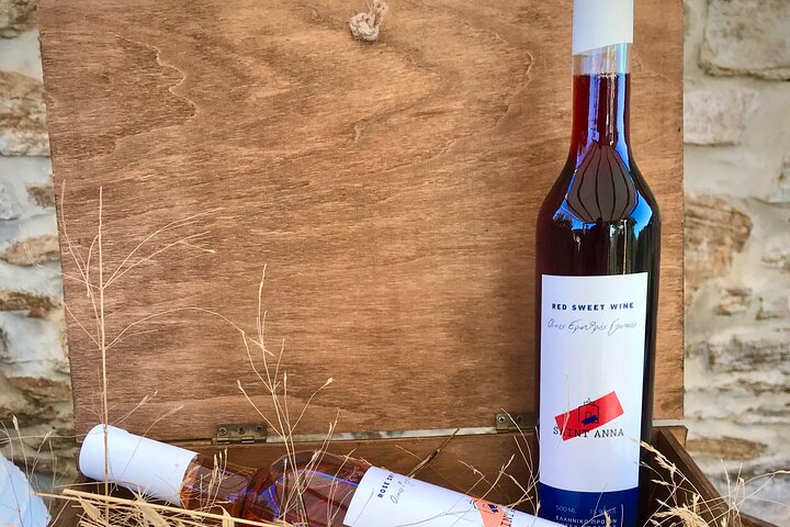 Wine Tasting and Tour in Saint Anna Winery in Naxos