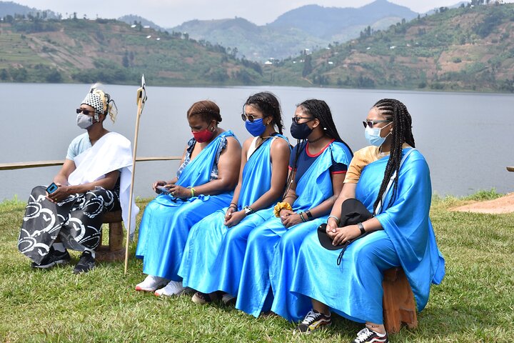 Boat cruise in Twin lakes and Lake Kivu