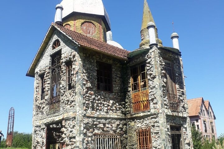 Campanopolis Tour, Visit the Magical and Mysterious Village