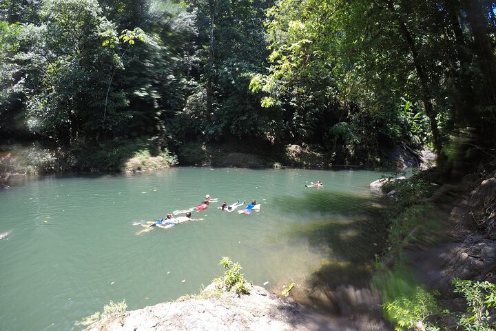 Floating Tour in Rio Claro with Lunch from Drake Bay