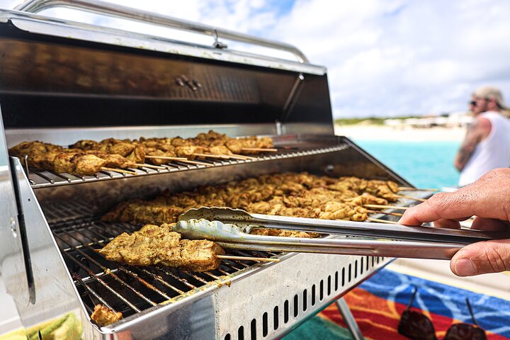 Boomerang’s Best of Anguilla: Swim with Turtles Adventure