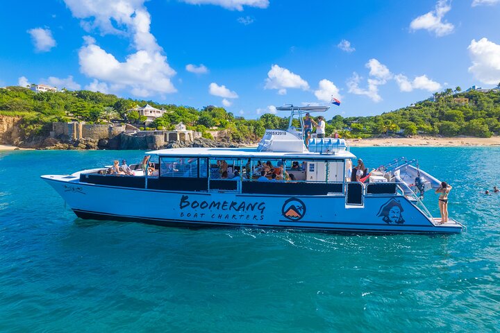 Boomerang’s Best of Anguilla: Swim with Turtles Adventure