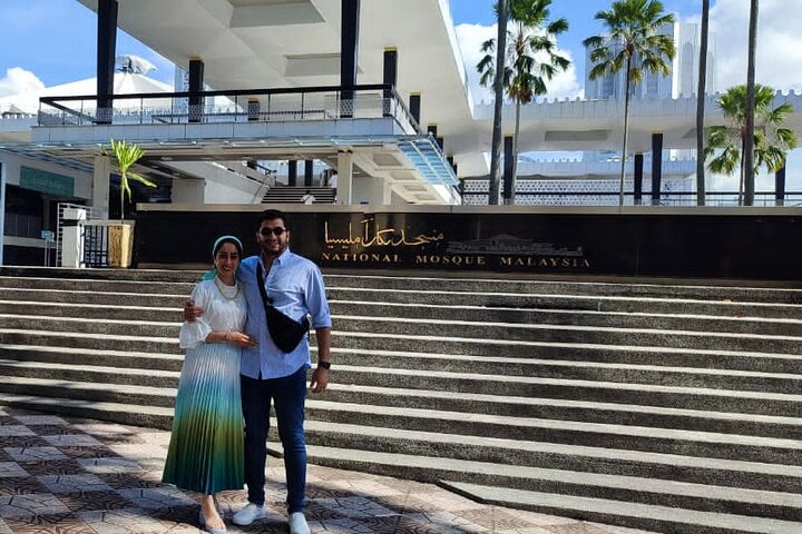 Kuala Lumpur Airport Transit Tour (4 hours)