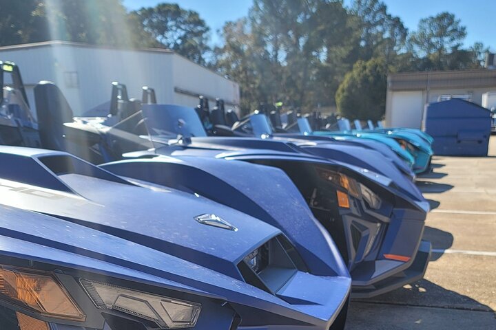 24-Hour Slingshot Rental
