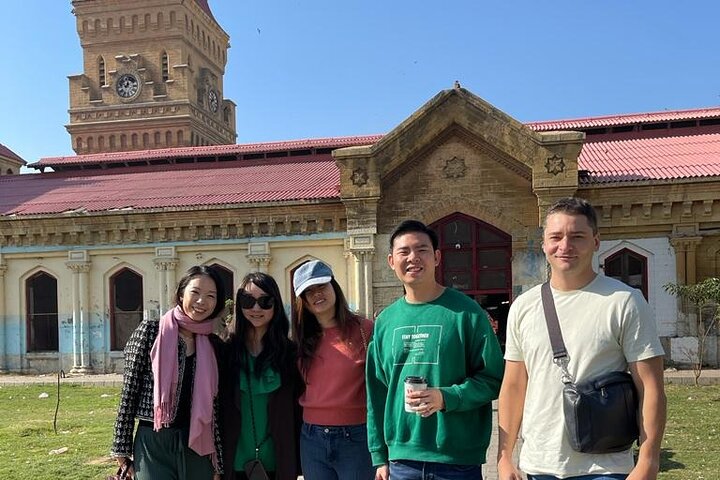 Karachi City Tour