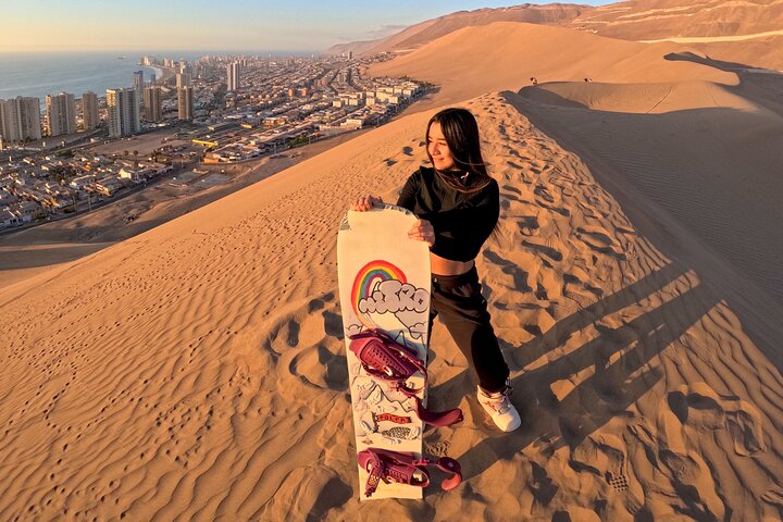 Sandboard activity in Iquique with transfer