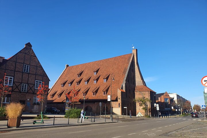 Gdansk: 2H City Sightseeing Tour LIVE GUIDED by Buggy/Golf cart